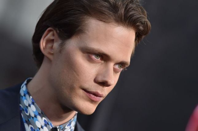 史蒂芬金迷絕對不能錯過！《牠》比爾史柯斯嘉 Bill Skarsgård 主演美劇《城堡岩》第二季即將登場！