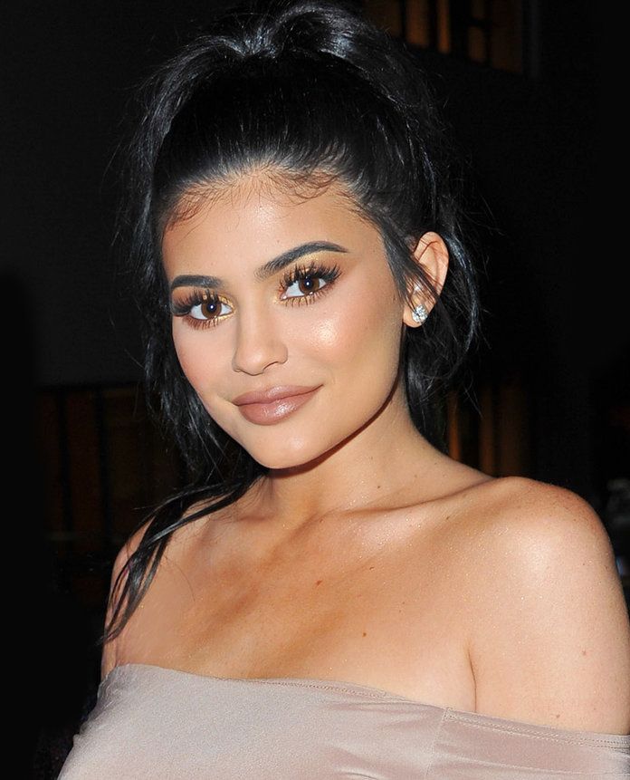LOS ANGELES CA  AUGUST 31  Designer Jordyn Woods  and Kylie Jenner attend Boohoo X Jordyn Woods Fashion Event at...