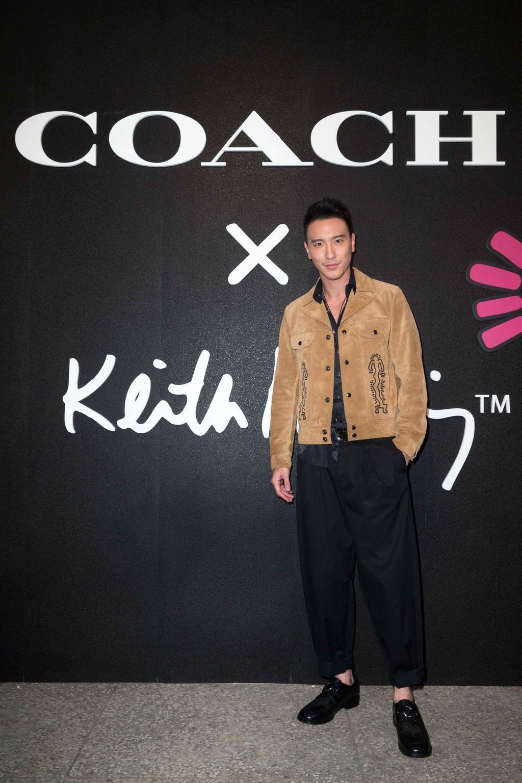 印花復辟，台灣第一帥王陽明穿COACH經典圖騰 成為最新時髦風潮潮流新聞GQ瀟灑男人網