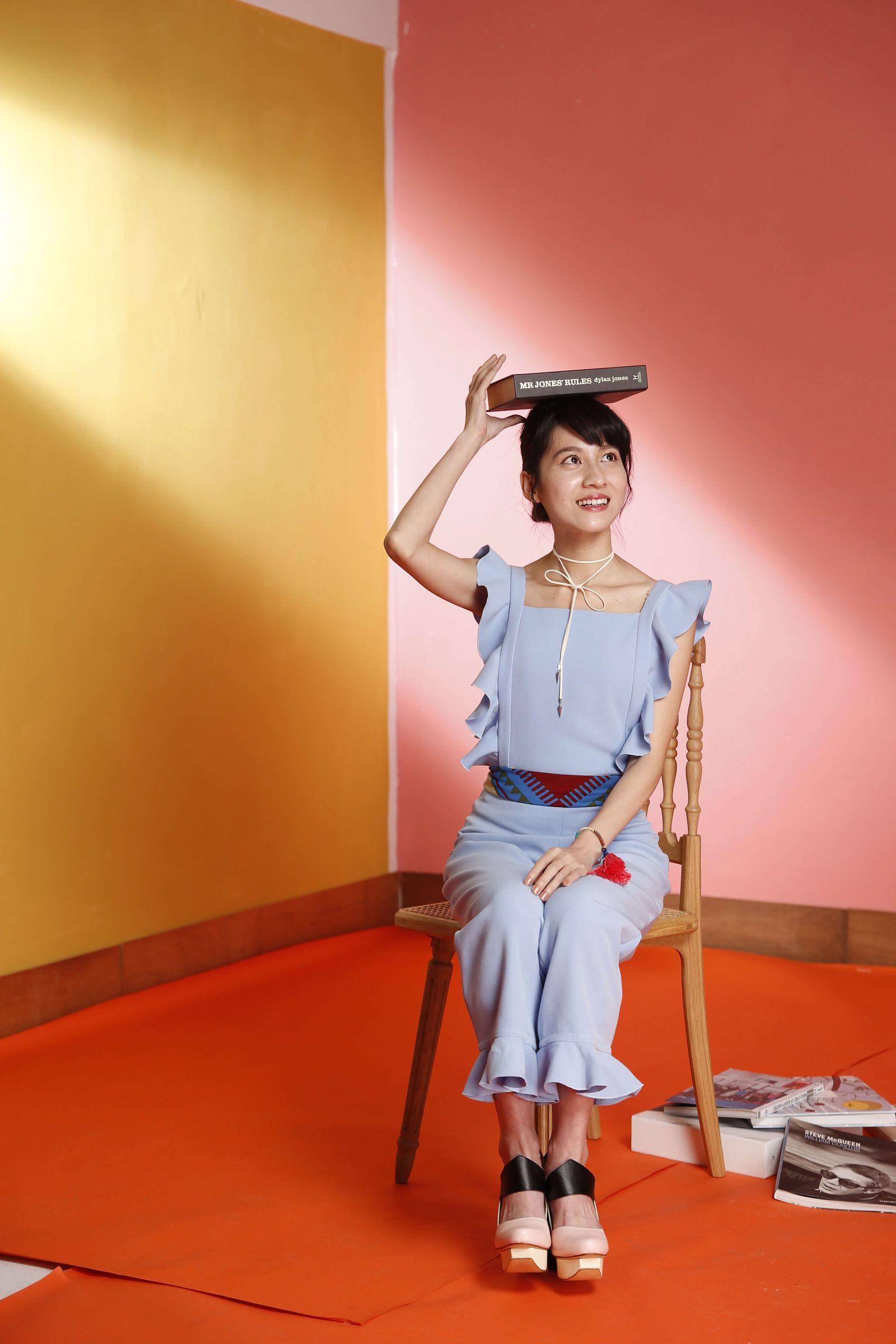 連俞涵 怪女孩不一樣的美麗美女GQ瀟灑男人網