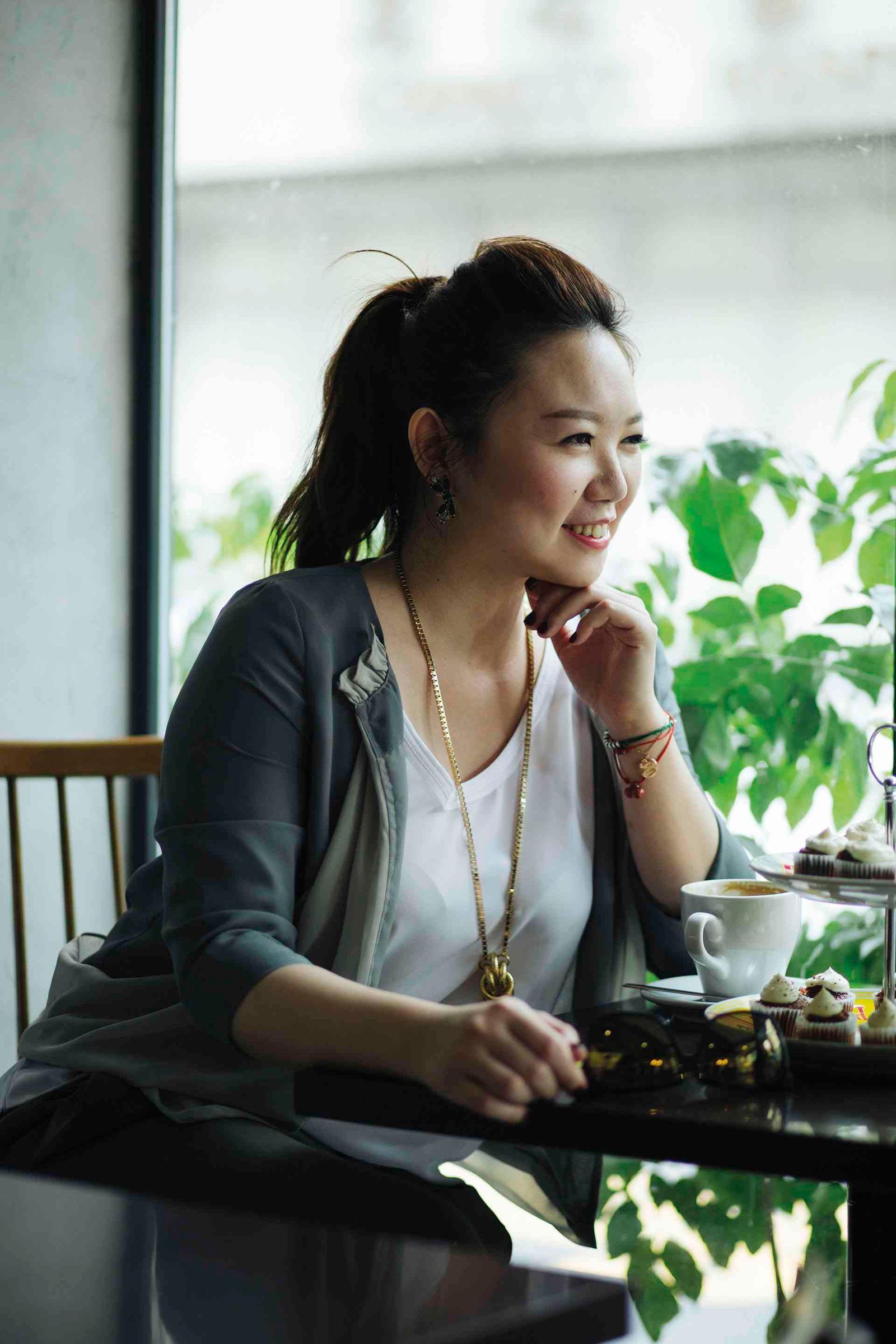 《新種美女之Gossip Girls》打破花瓶命運 帶你認識12位台灣精品美女兩性關係GQ瀟灑男人網