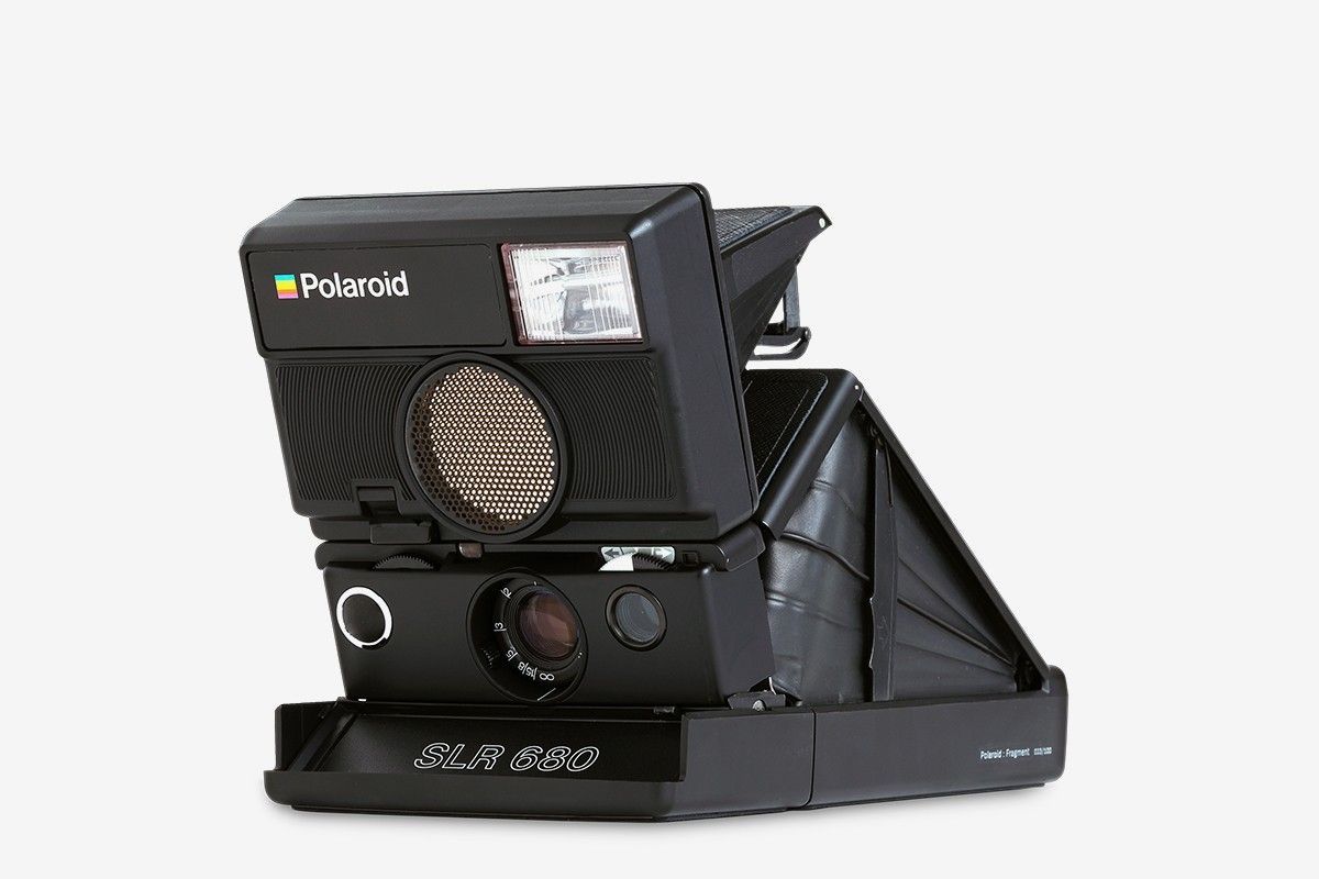 全世界限量一百台！藤原浩聯手相機品牌Polaroid Originals帶來要價五萬元的老式拍立得相機！