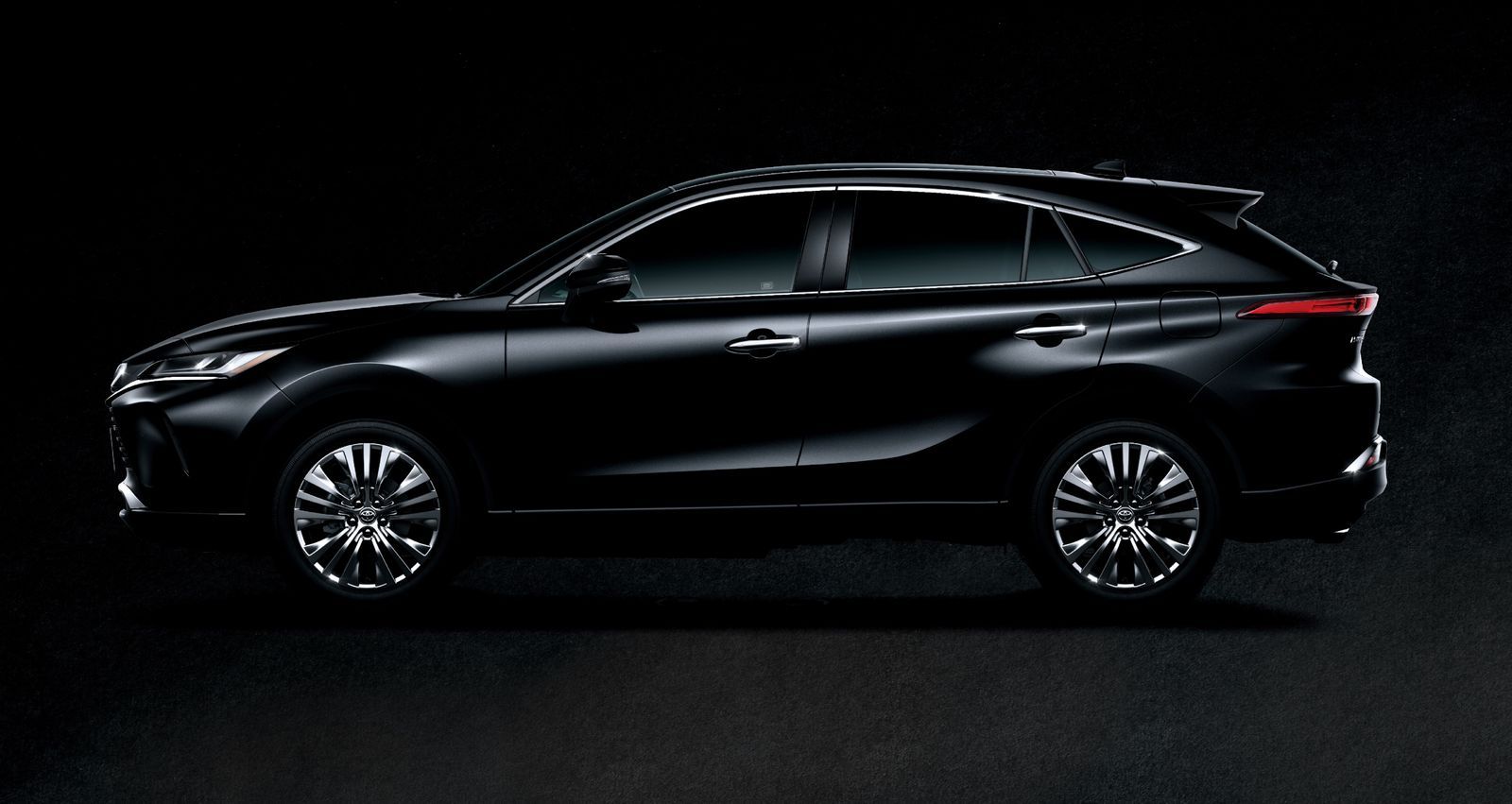 全新一代 Toyota Harrier