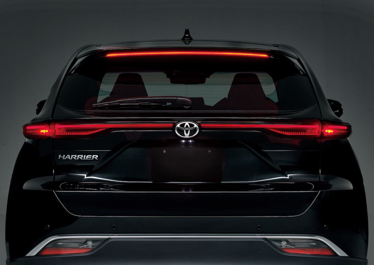 全新一代 Toyota Harrier