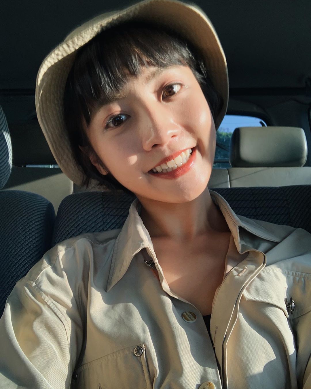 瘦子 E.SO 新歌 MV 女主角是她！林映彤「小背心真理褲」清純感氣質立馬成為熱門關鍵字！