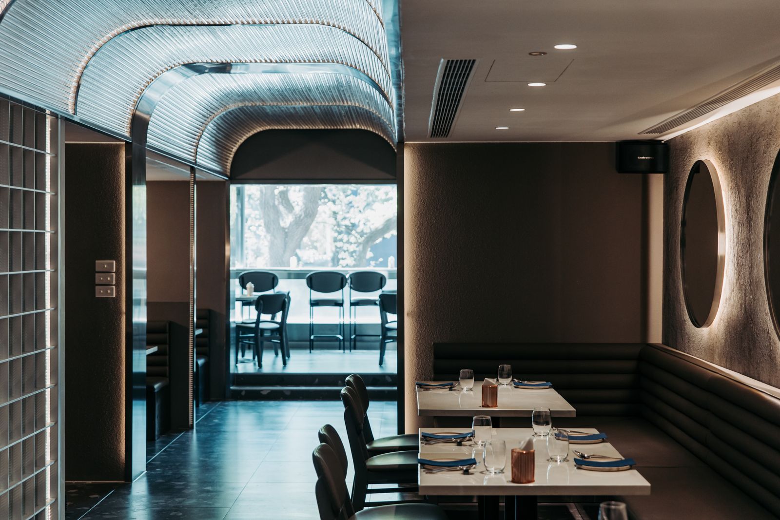 傳統中菜料理再創新！「樓上見」餐酒館打破你的想像，品嘗中菜意想不到的全新風貌！