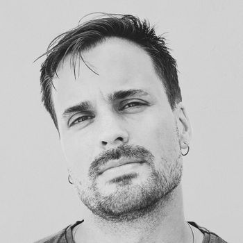 Adam Hurly head shot - GQ Taiwan