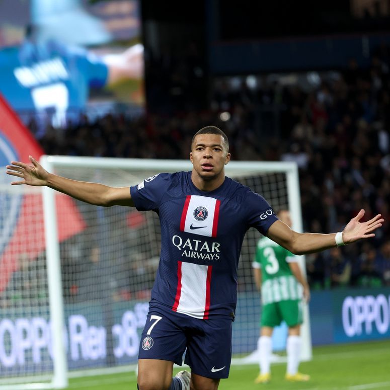 Kylian Mbappé est devenu le sportif le mieux payé du monde
