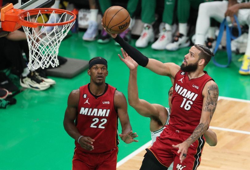 差一票就獲得東冠 MVP！邁阿密熱火 Caleb Martin 是如何從落選秀逆轉回季後賽功臣？