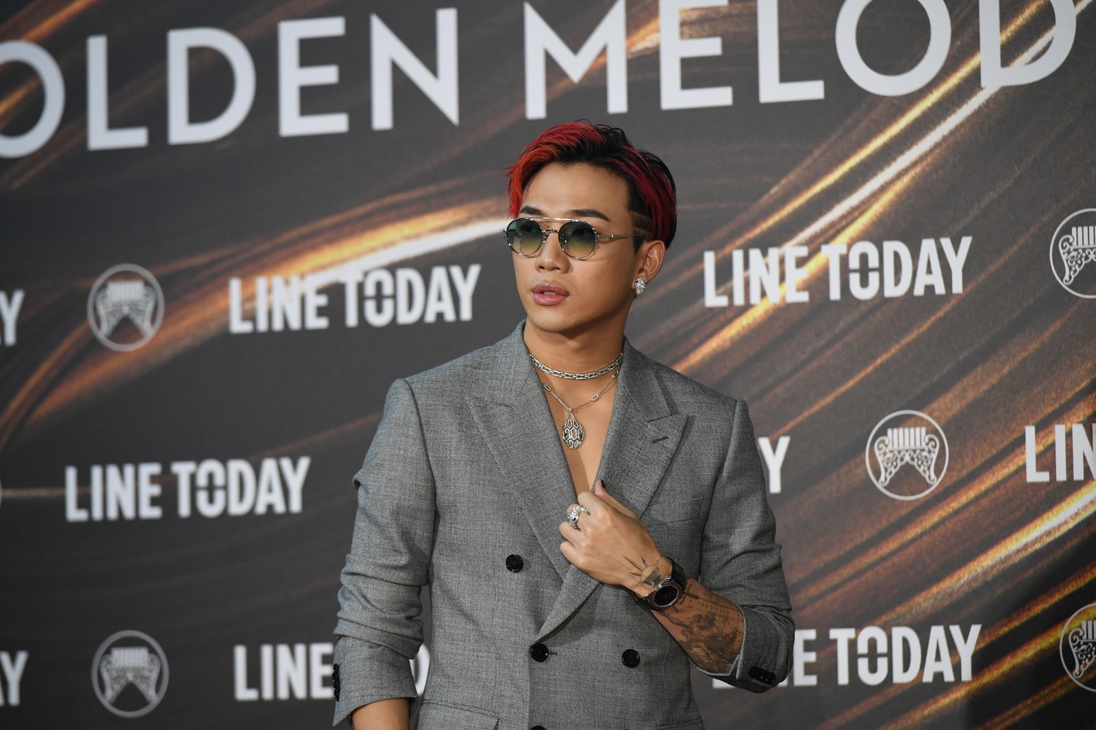 TAIPEI TAIWAN  AUGUST 21 Singer Ã˜ZI arrives arrives at the 32nd Golden Melody Awards Ceremony at Taipei Arena on August...