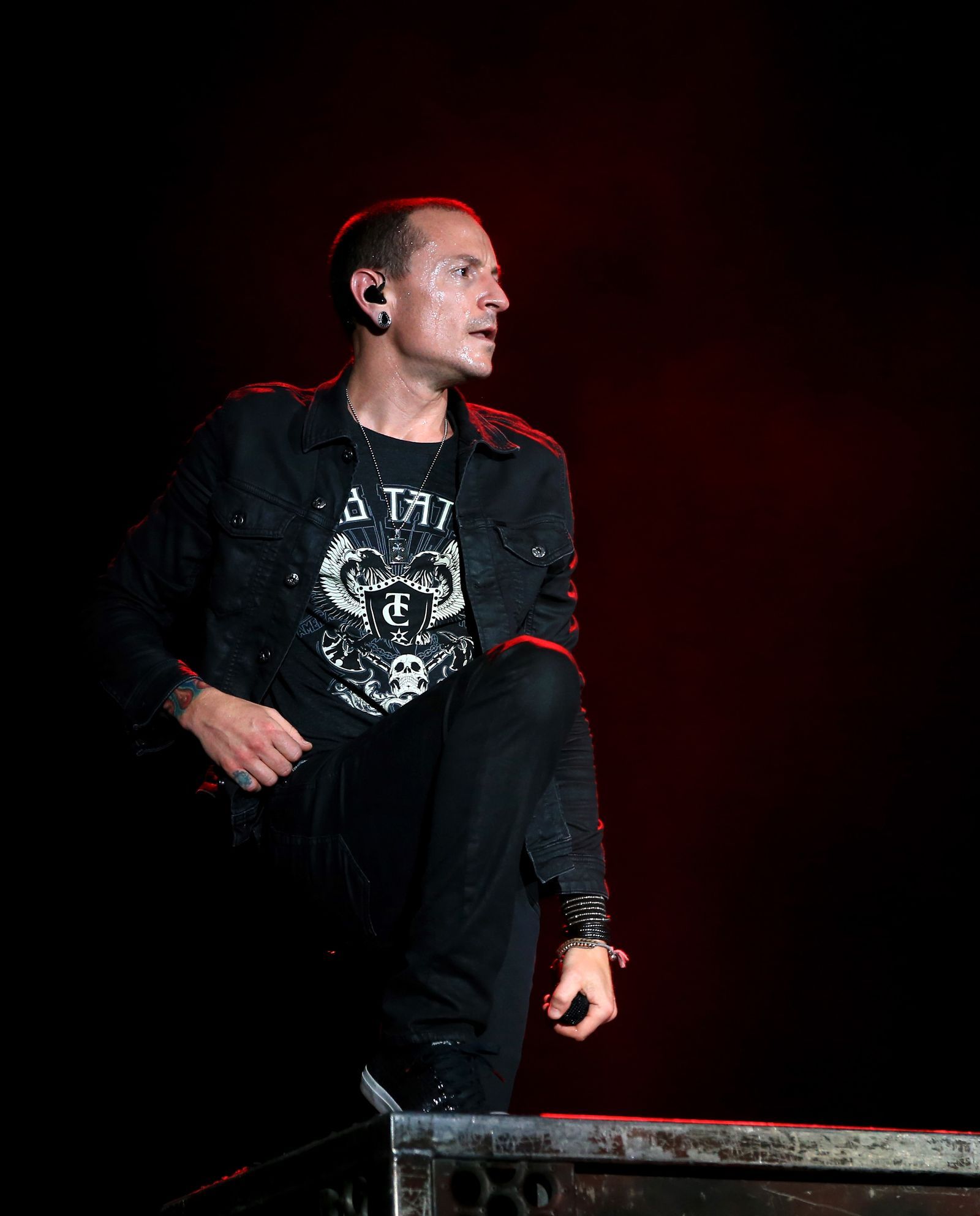 【GQ歌單】 聯合公園 Linkin Park 用搖滾金曲改變時代，查斯特班寧頓我們音樂裡 Good Goodbye