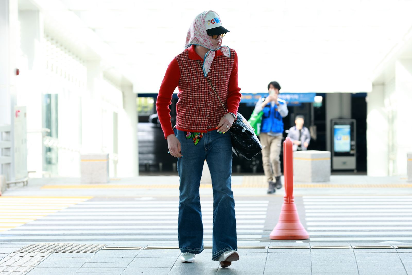 INCHEON SOUTH KOREA  NOVEMBER 04 GDragon of BigBang is seen at Incheon International Airport on November 04 2024 in...