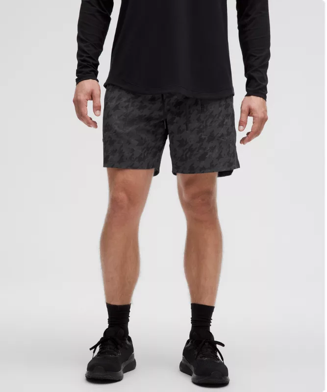 2025 新年優惠｜lululemon 官方熱銷榜出爐，千元入手 12 款經典運動褲、運動服、機能外套！