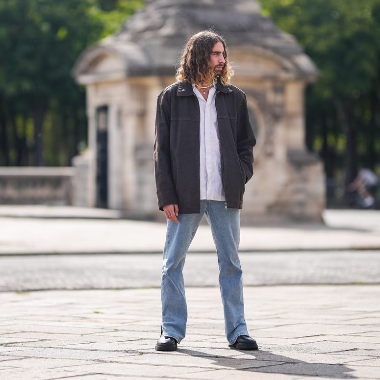 Hombre con jeans