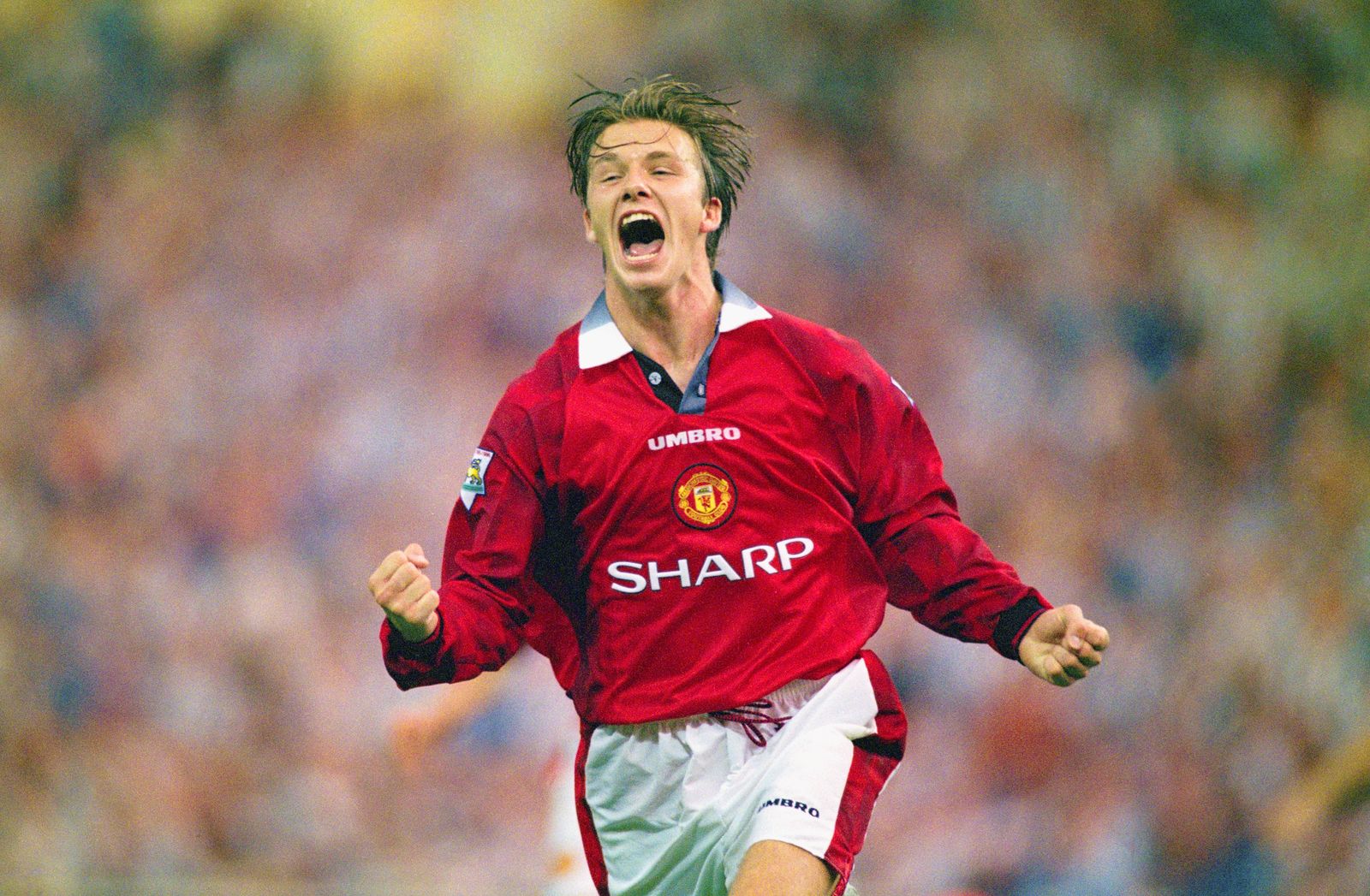 LONDON UNITED KINGDOM  AUGUST 11 David Beckham of Manchester United celebrates after scoring the third goal in the 1996...