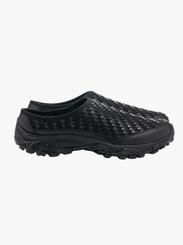 Image may contain Clothing Footwear Shoe and Sneaker
